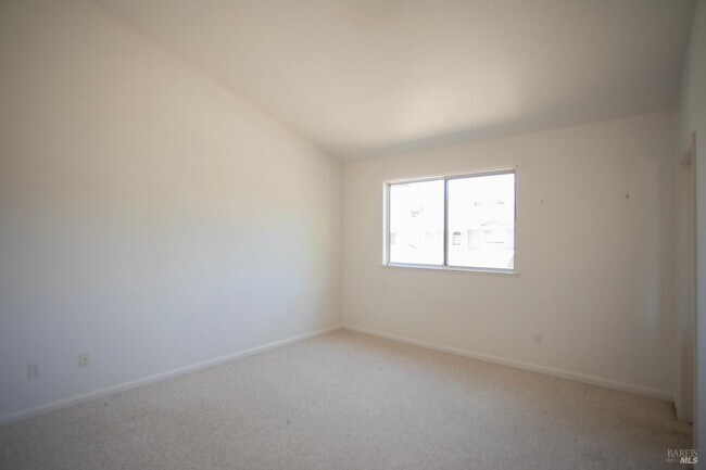Building Photo - 1549 Monarch Pl