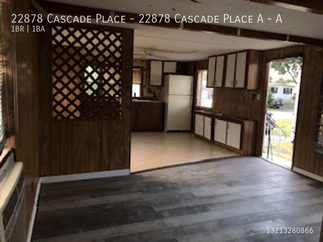 Building Photo - Large Studio Apartment in Mobile Home Comm...