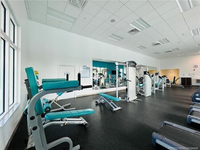 Building Photo - 35 NE Nautical Dr