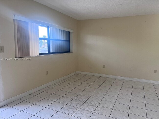 Building Photo - 13331 SW 17th Ln