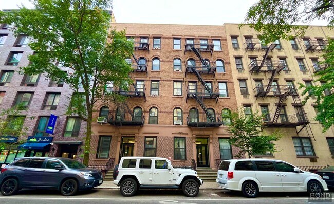 Primary Photo - 312 E 91st St