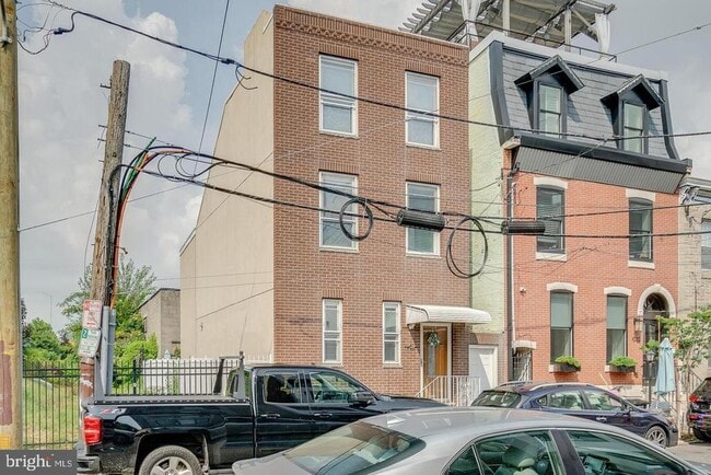 Building Photo - 1030 Marlborough St