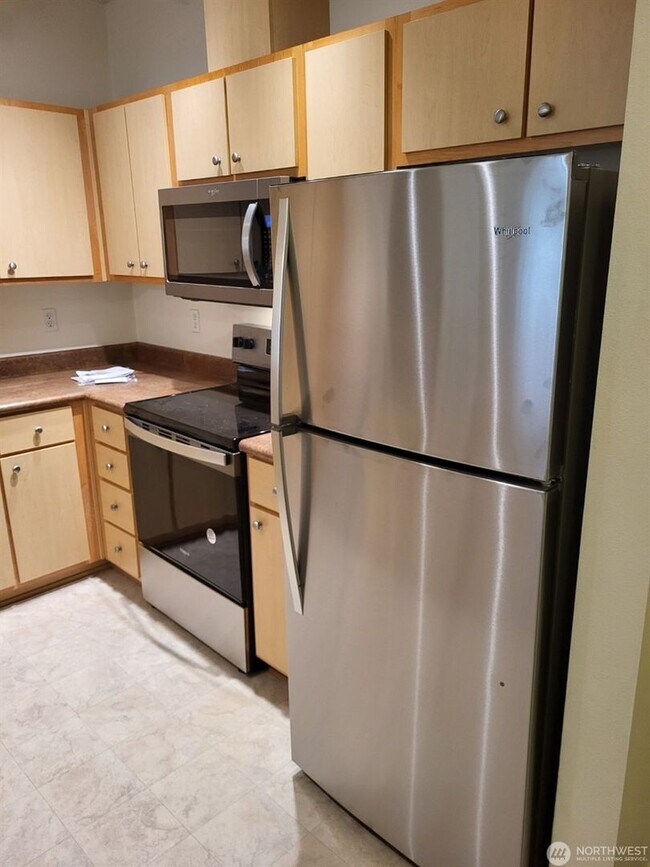 Building Photo - 2bd/2ba Newcastle Condo