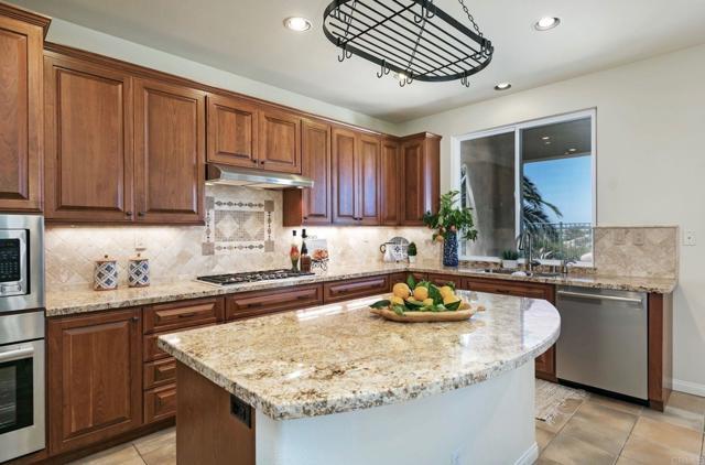 Building Photo - 2152 Goya Pl