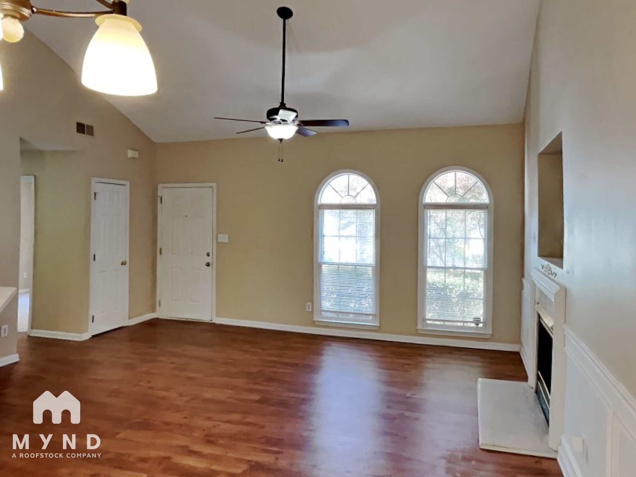 Building Photo - 11721 Long Forest Dr