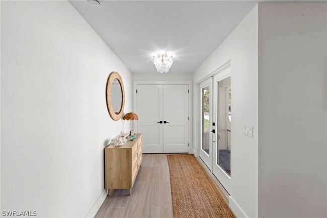 Building Photo - 548 Boulder Dr