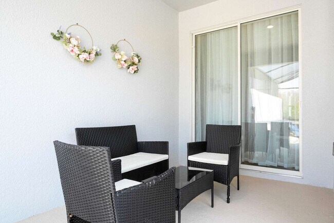 Building Photo - 4383 Scene Ln