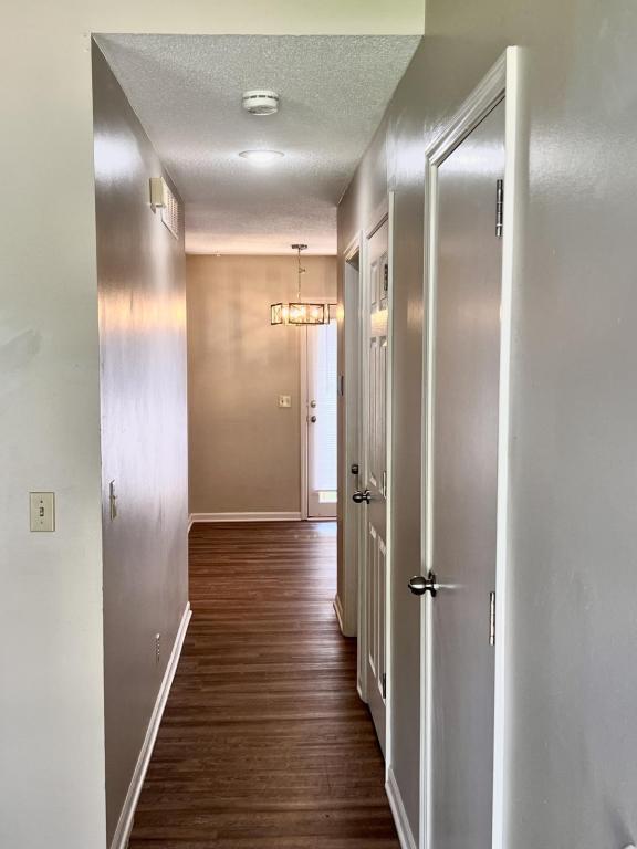 Building Photo - 114 Persimmon Dr