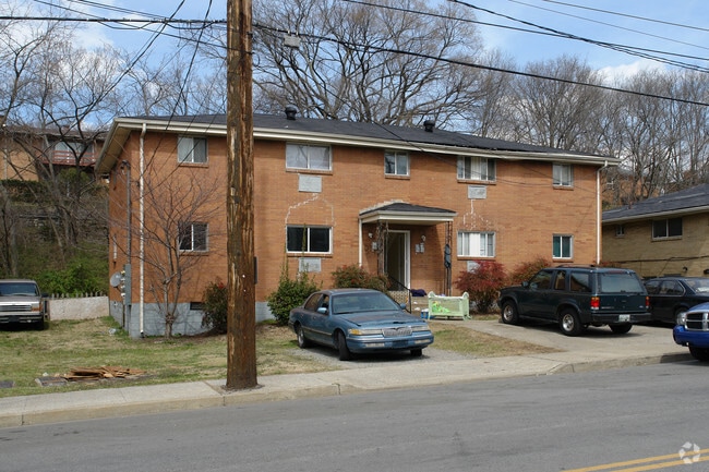 Building Photo - 3400 Clifton Ave