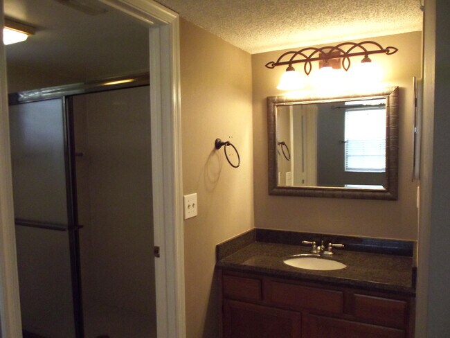 Building Photo - 3151 Leewood Terrace