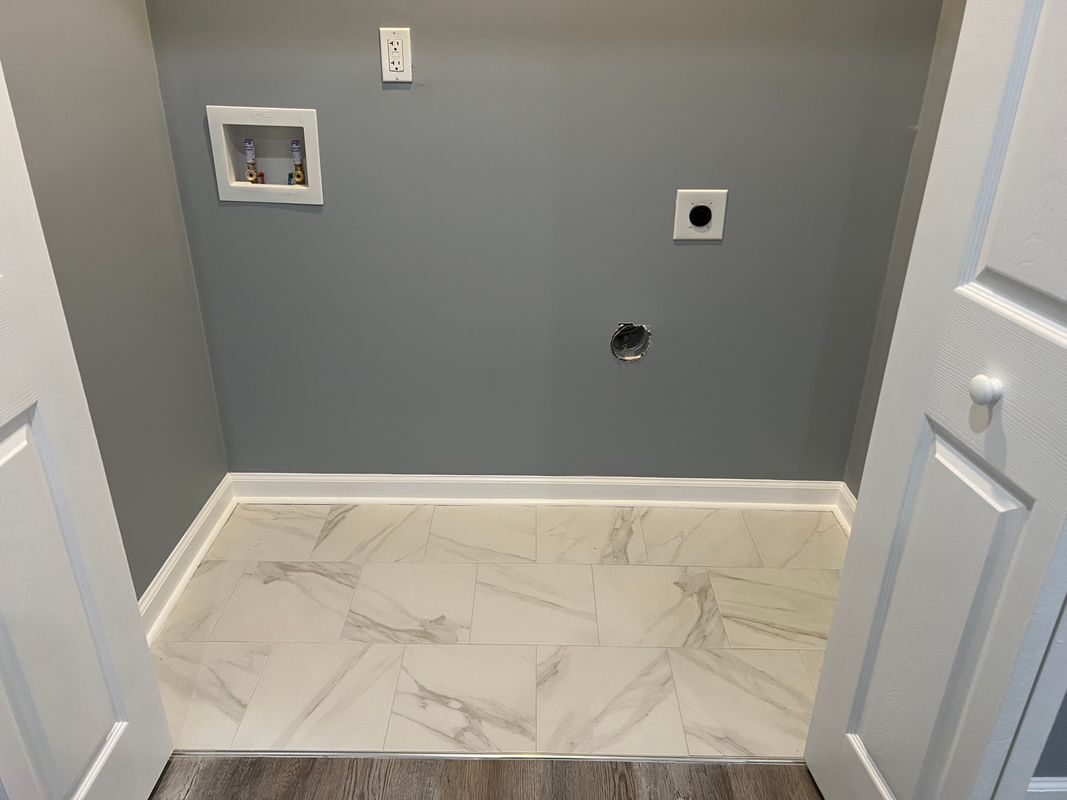 Building Photo - 3152 Daleview Way SW