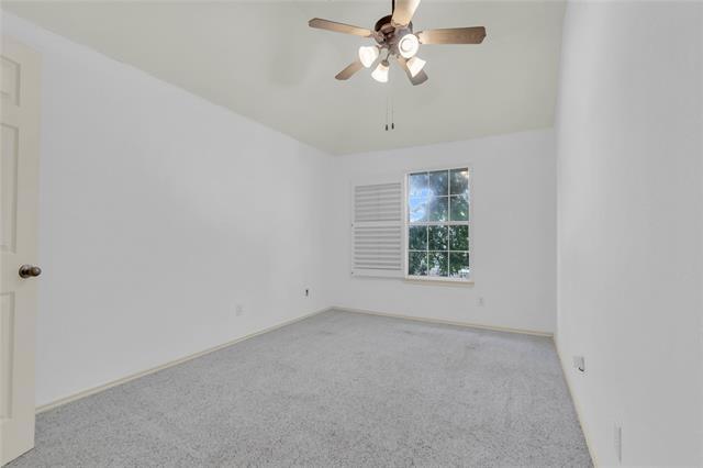 Building Photo - 404 Wentworth Dr