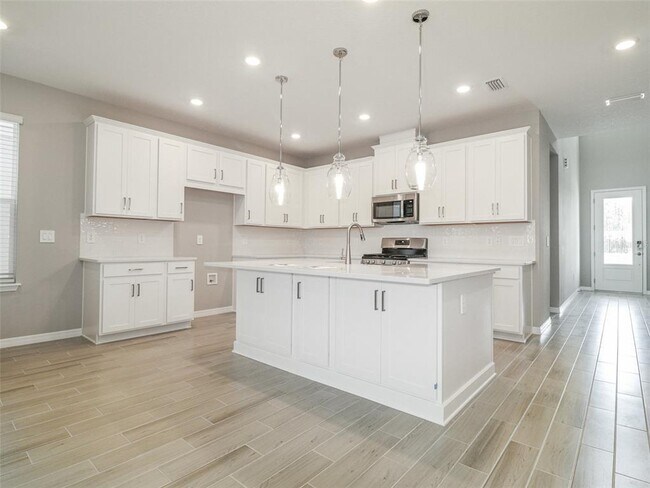 Building Photo - 15169 Summer Harvest St