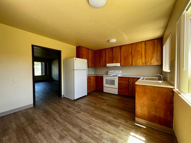 Building Photo - 216 Crocker Ln
