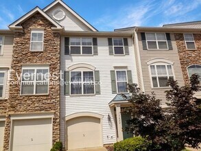 Building Photo - 13422 Burrough Farm Dr