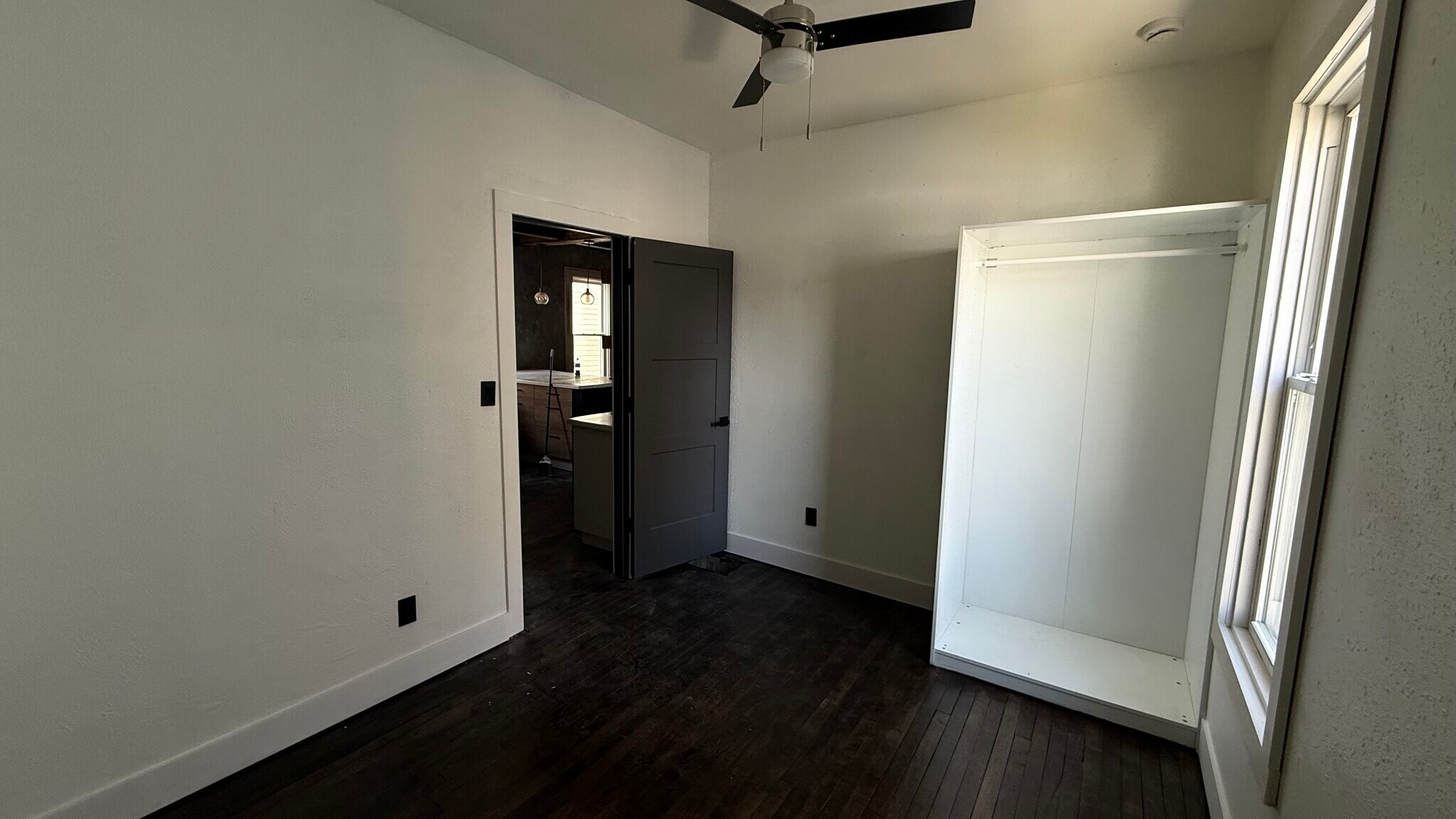 3rd bedroom - 2872 S Delaware Ave