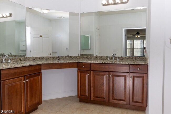 Building Photo - 7113 Polk Dr