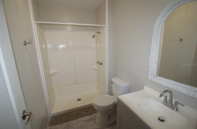 Building Photo - 3134 Skyview Dr