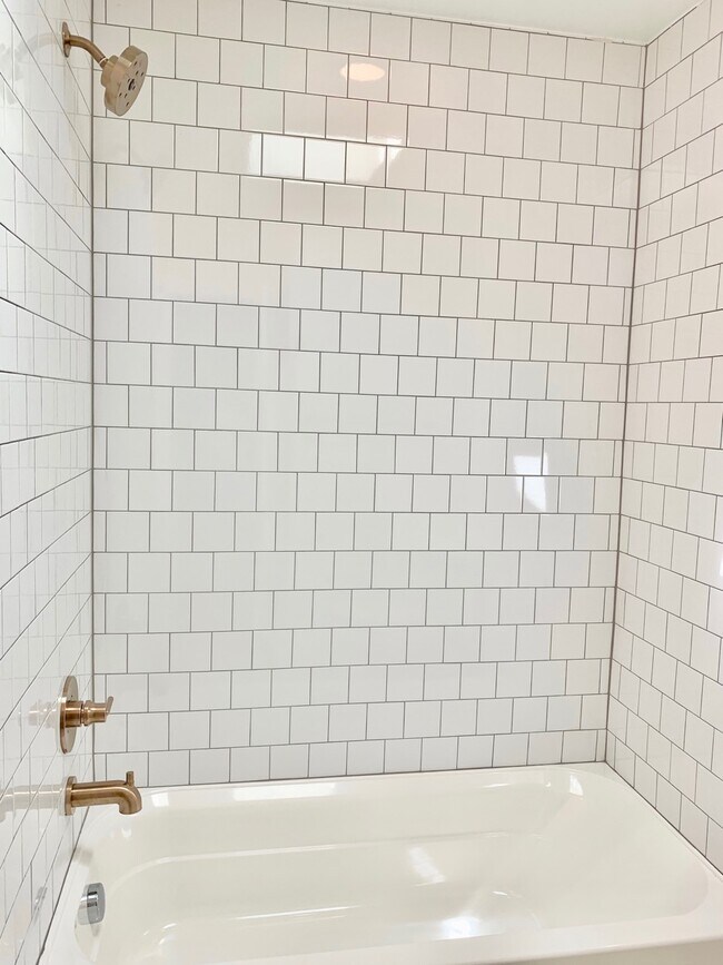 Building Photo - 3365 Ward Rd