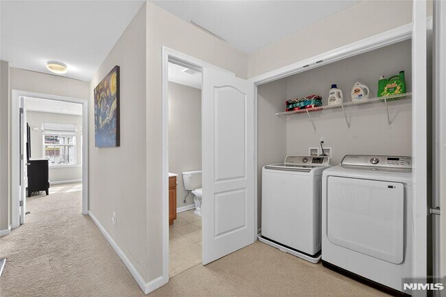 Building Photo - 56 Wesmont Drive