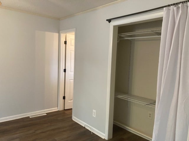 3 Bedroom 2 Full Bath Bungalow Minutes from Downtown Charleston with Charleston Harbor Views - 811 Minnie St