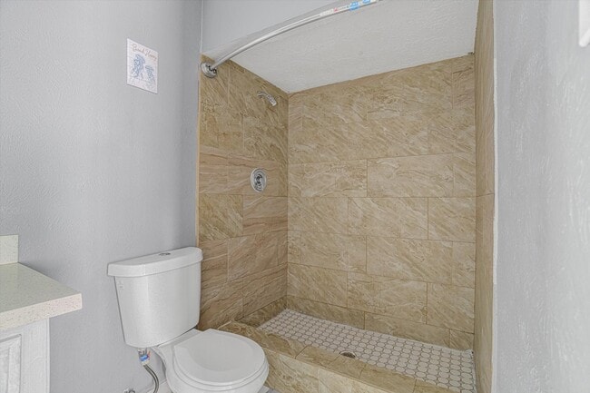 Building Photo - 14618 Flair Dr