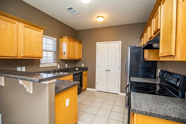 Building Photo - ***298 Copper Oaks***