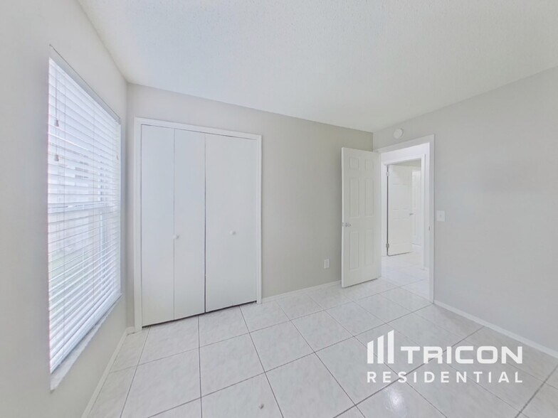 Building Photo - 7812 Sagebrush Pl