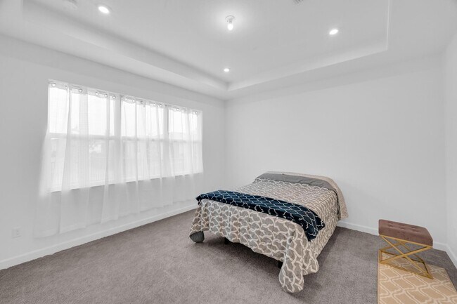 Building Photo - 9060 Remy Ln