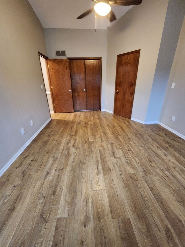 Building Photo - 4 Bedroom Home For Rent in Solon