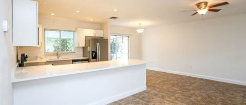 Building Photo - 861 San Remo Ave
