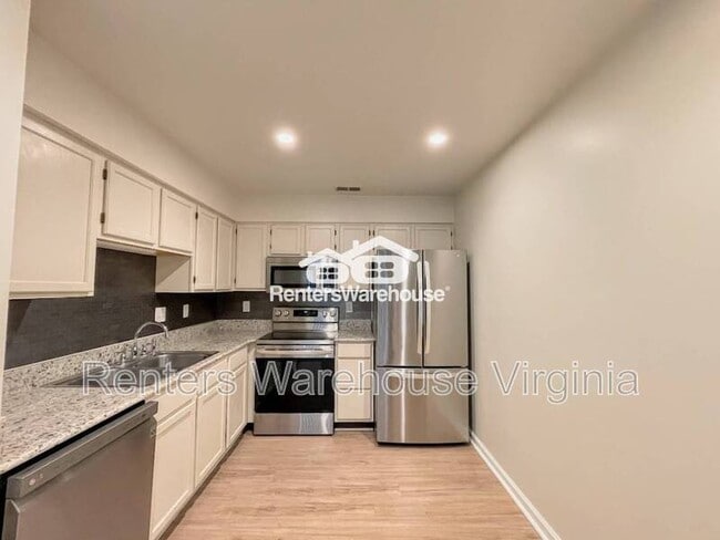 Building Photo - 1305 Quail Creek Hollow