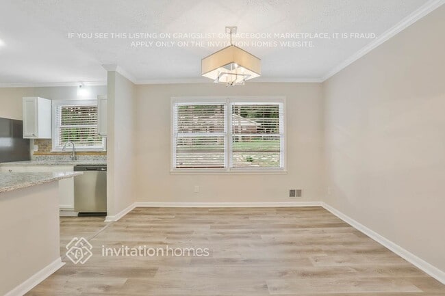 Building Photo - 4337 Pleasant Forest Dr