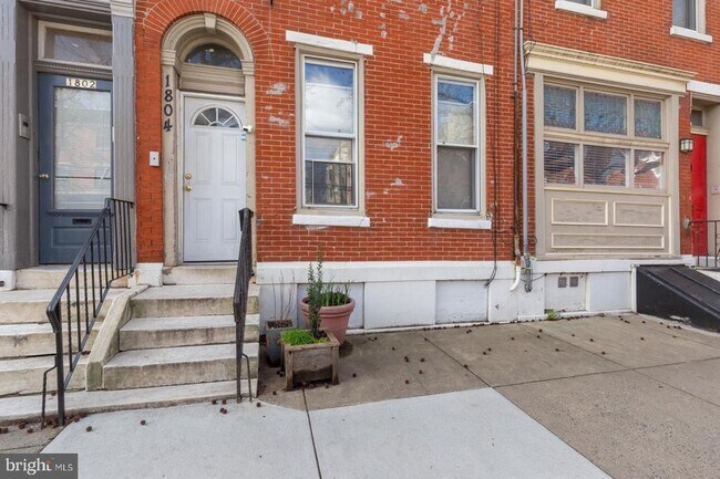 Building Photo - 1804 Fairmount Ave