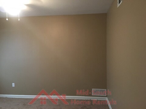 Building Photo - 4806 Violet Ave