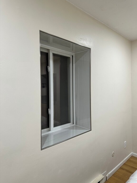 Building Photo - 200 Kelton St