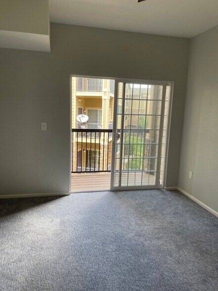 Building Photo - 17346 Nature Walk Tr