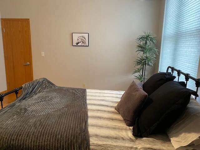 2nd Bedroom - 2077 E 4th St