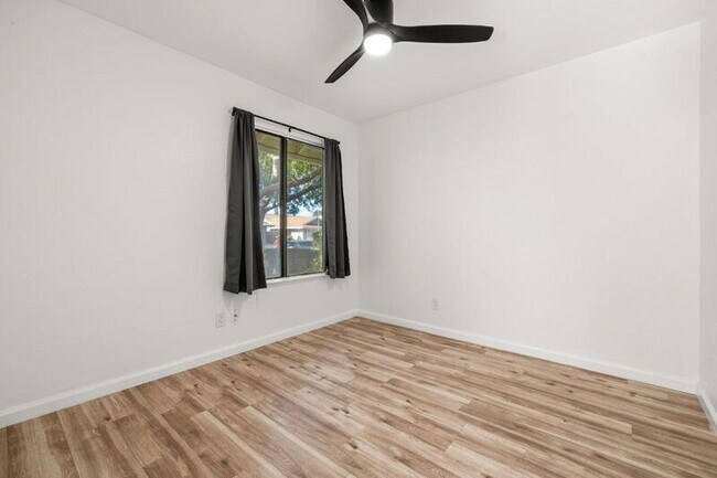 Building Photo - 4717 Boylston Ct