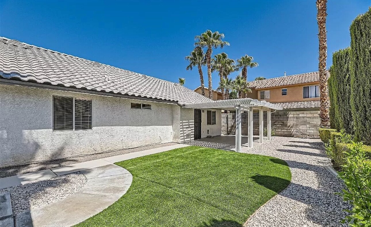 Building Photo - 3552 Kahala Bay Ln