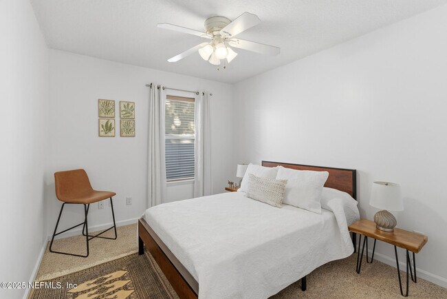 Building Photo - 128 Seminole Rd