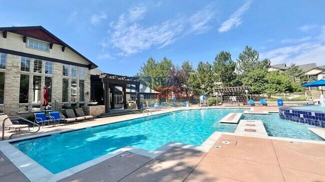 Building Photo - 7413 S Quail Cir