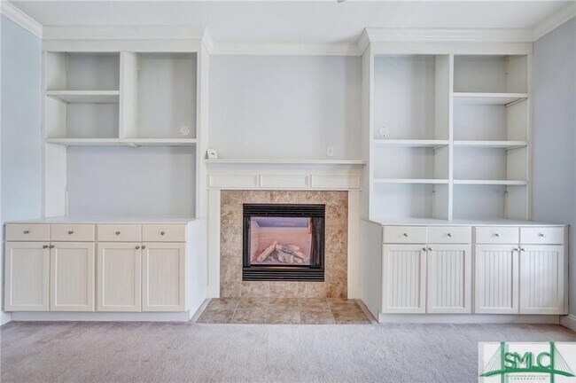 Building Photo - 244 Vining Way