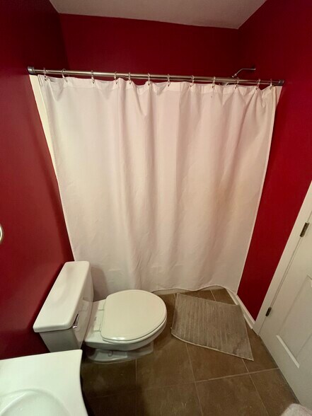 Building Photo - 675 Gold Valley Pass