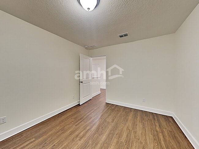 Building Photo - 2867 Calebs Cove Way