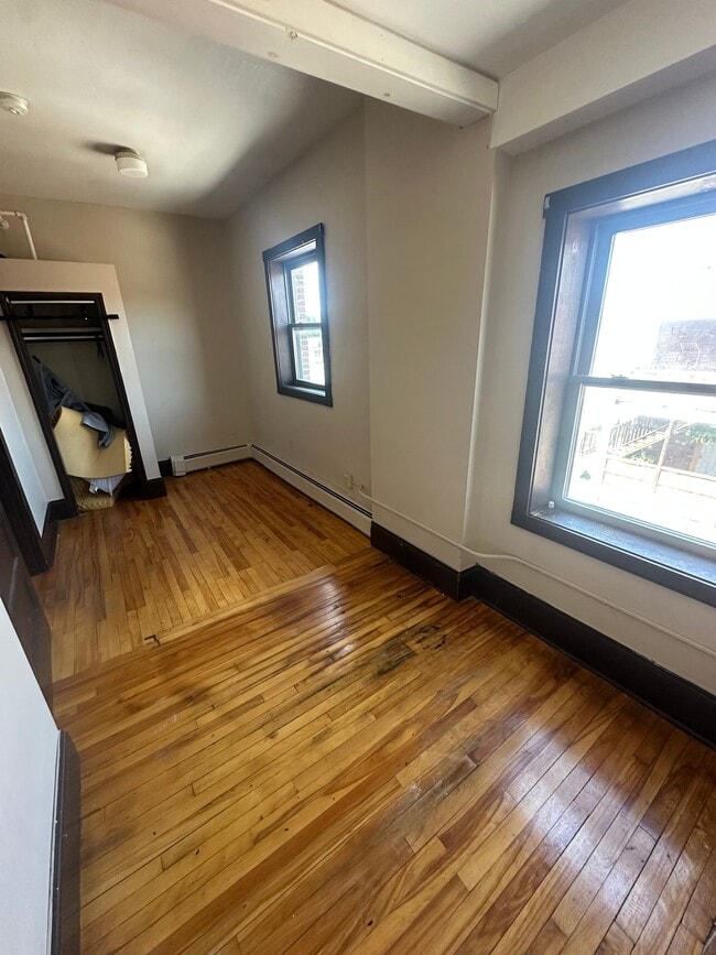 Building Photo - 55 Pleasant St