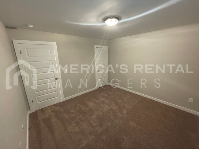 Building Photo - Home for Rent in Oak Grove, AL!!! Available to View with 48 Hour Notice!!!
