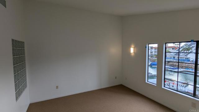 Building Photo - 4681 Park Dr