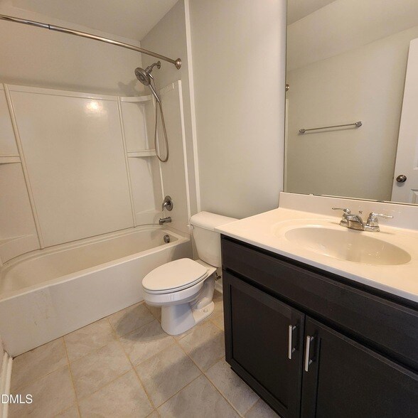 Building Photo - 1424 Southpoint Trl