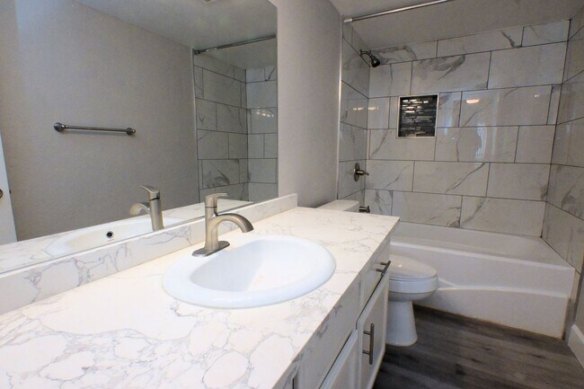 Building Photo - 2968 Juniper Hills Blvd